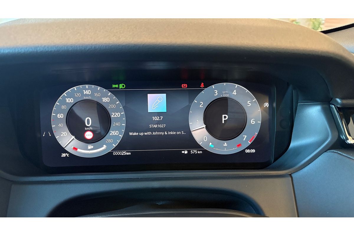 2024 Land Rover Range Rover Velar P250 Dynamic SE L560