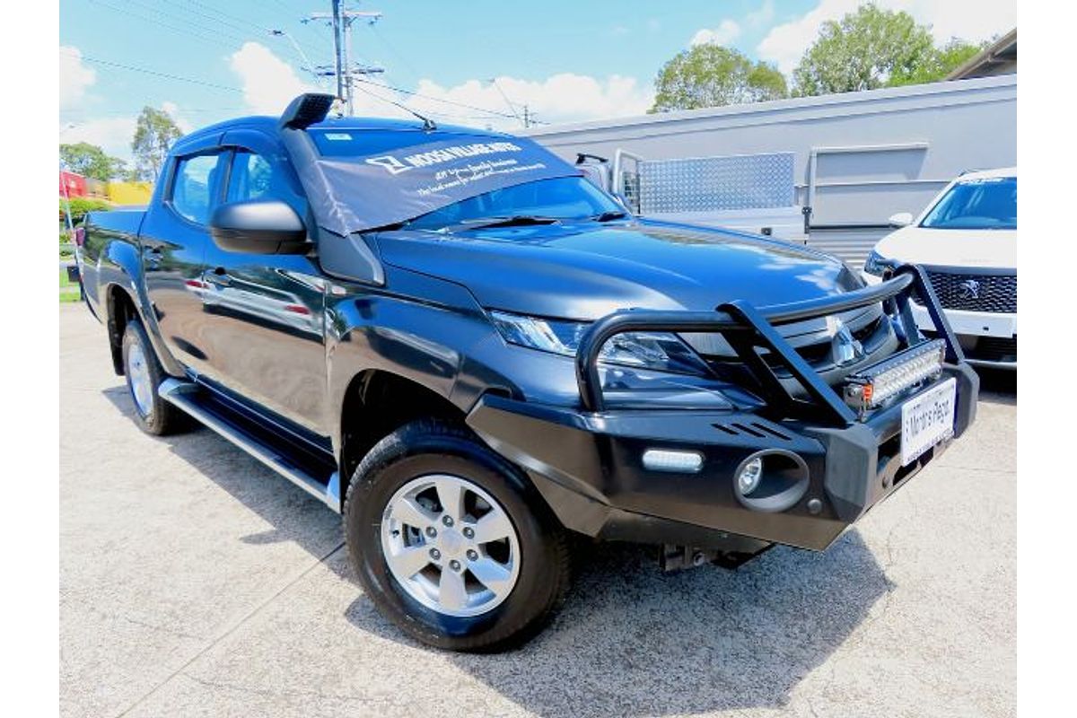 2022 Mitsubishi Triton GLX+ MR 4X4