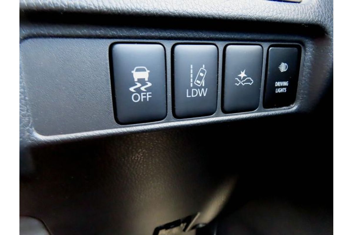 2022 Mitsubishi Triton GLX+ MR 4X4