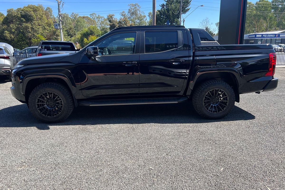 2024 Mitsubishi Triton GSR MV 4X4