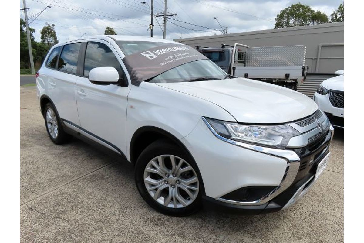 2020 Mitsubishi Outlander ES ZL