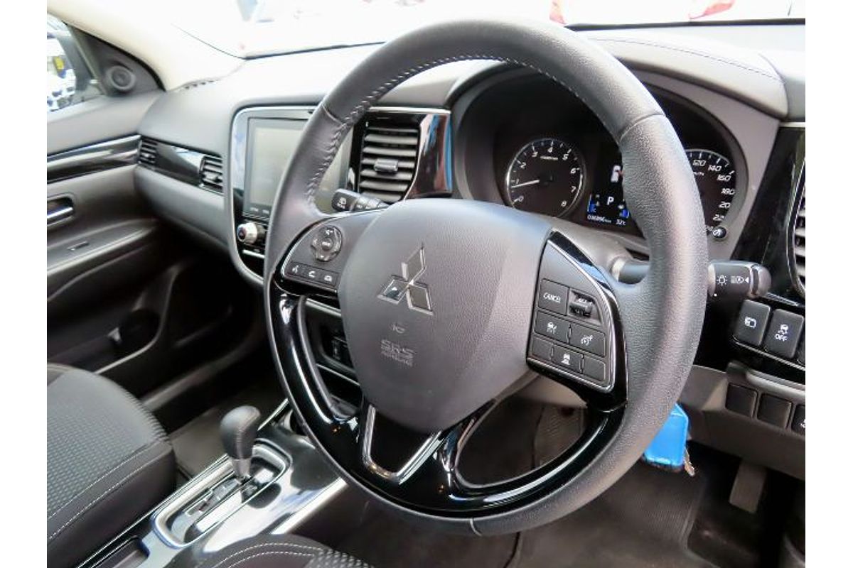 2020 Mitsubishi Outlander ES ZL