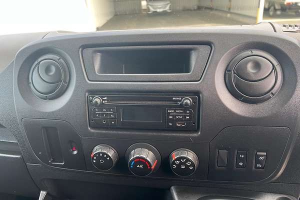 2017 Renault Master X62 SWB
