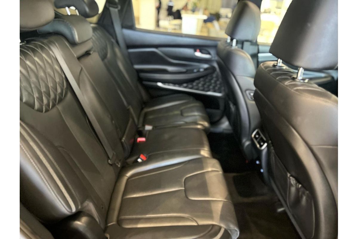 2022 Hyundai Santa Fe Hybrid Highlander TM.V4