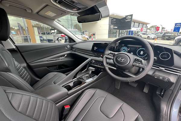 2024 Hyundai i30 Elite Hybrid CN7.V2