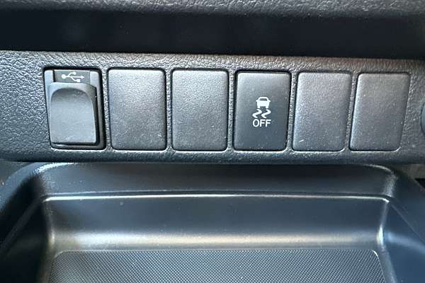 2019 Toyota Hilux Workmate TGN121R Rear Wheel Drive