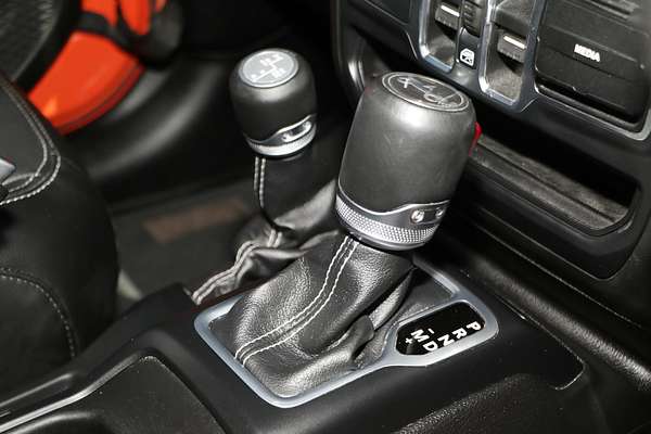 2019 Jeep Wrangler Unlimited Overland JL