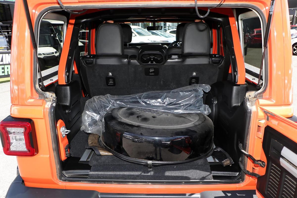 2019 Jeep Wrangler Unlimited Overland JL