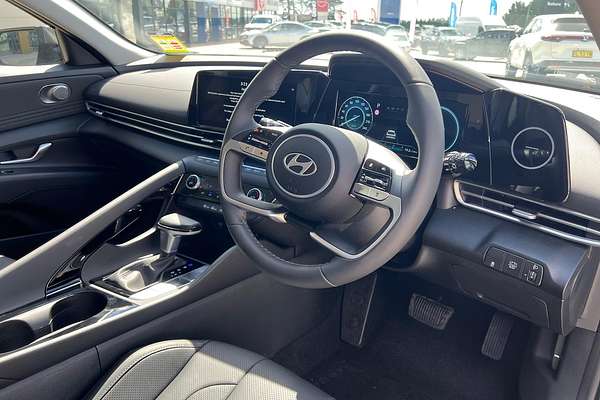 2024 Hyundai i30 Elite Hybrid CN7.V2