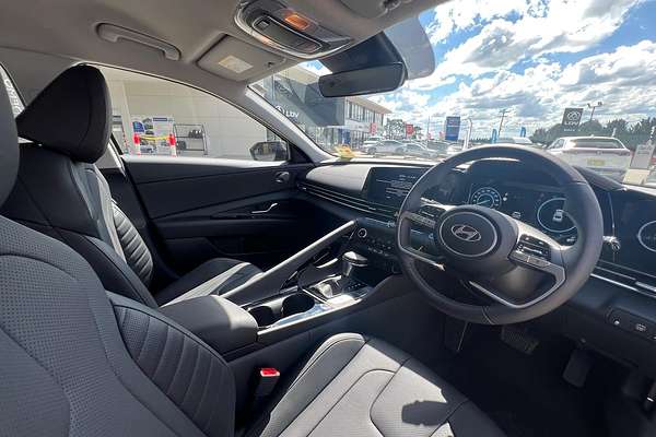 2024 Hyundai i30 Elite Hybrid CN7.V2