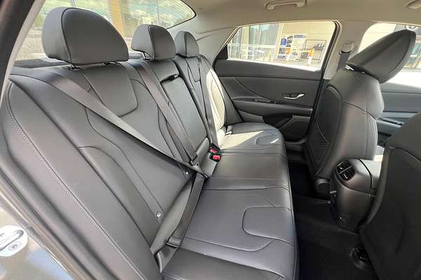 2024 Hyundai i30 Elite Hybrid CN7.V2