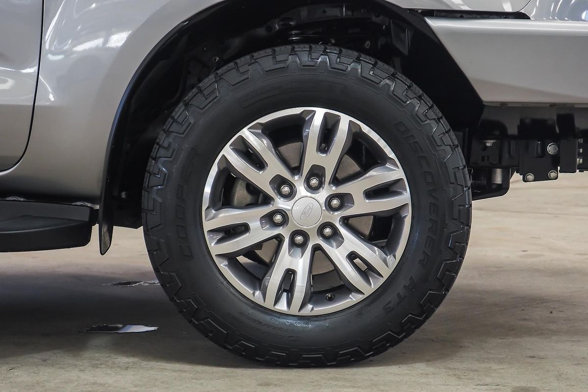 2016 Ford Everest Trend UA