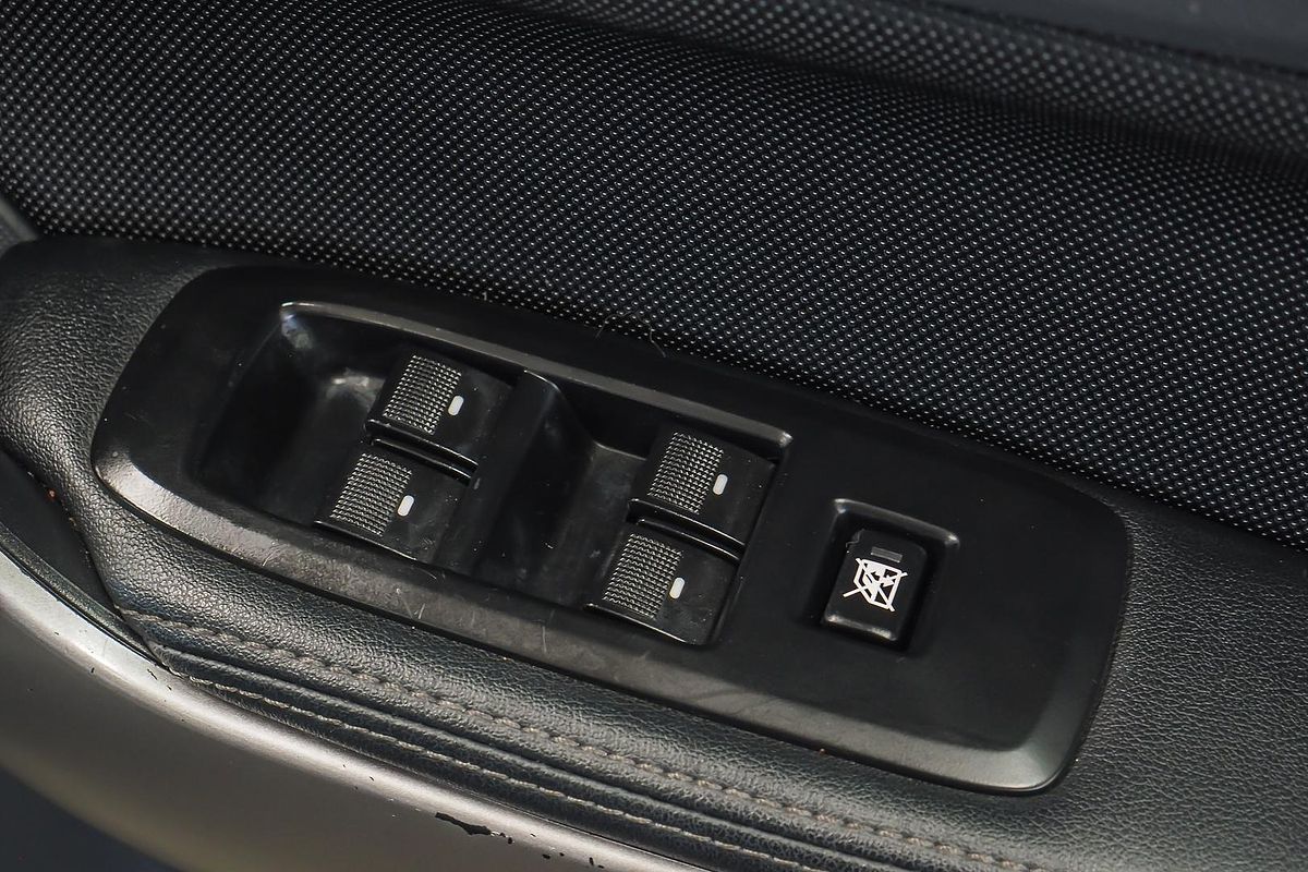 2016 Ford Everest Trend UA