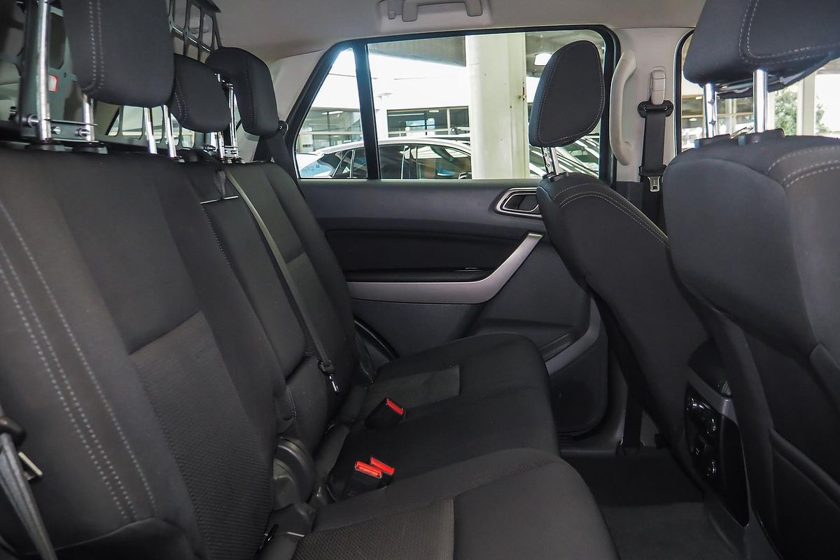 2016 Ford Everest Trend UA