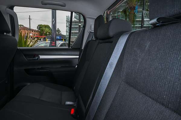 2018 Toyota Hilux SR5 GUN126R 4X4