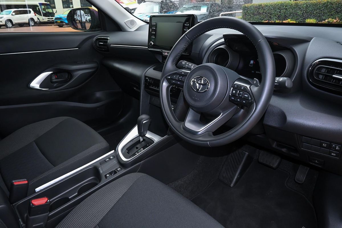 2023 Toyota Yaris Cross GXL MXPB10R