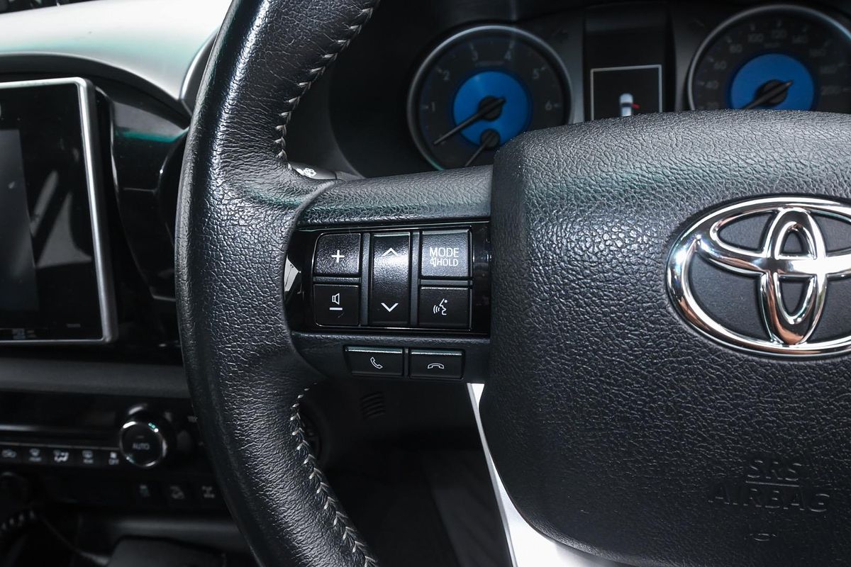 2018 Toyota Hilux SR5 GUN126R 4X4