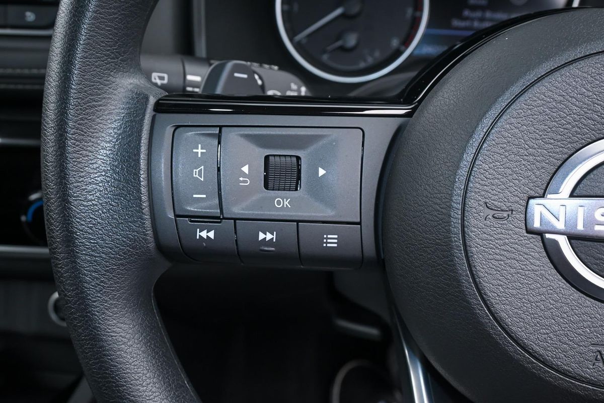 2023 Nissan X-TRAIL ST T33