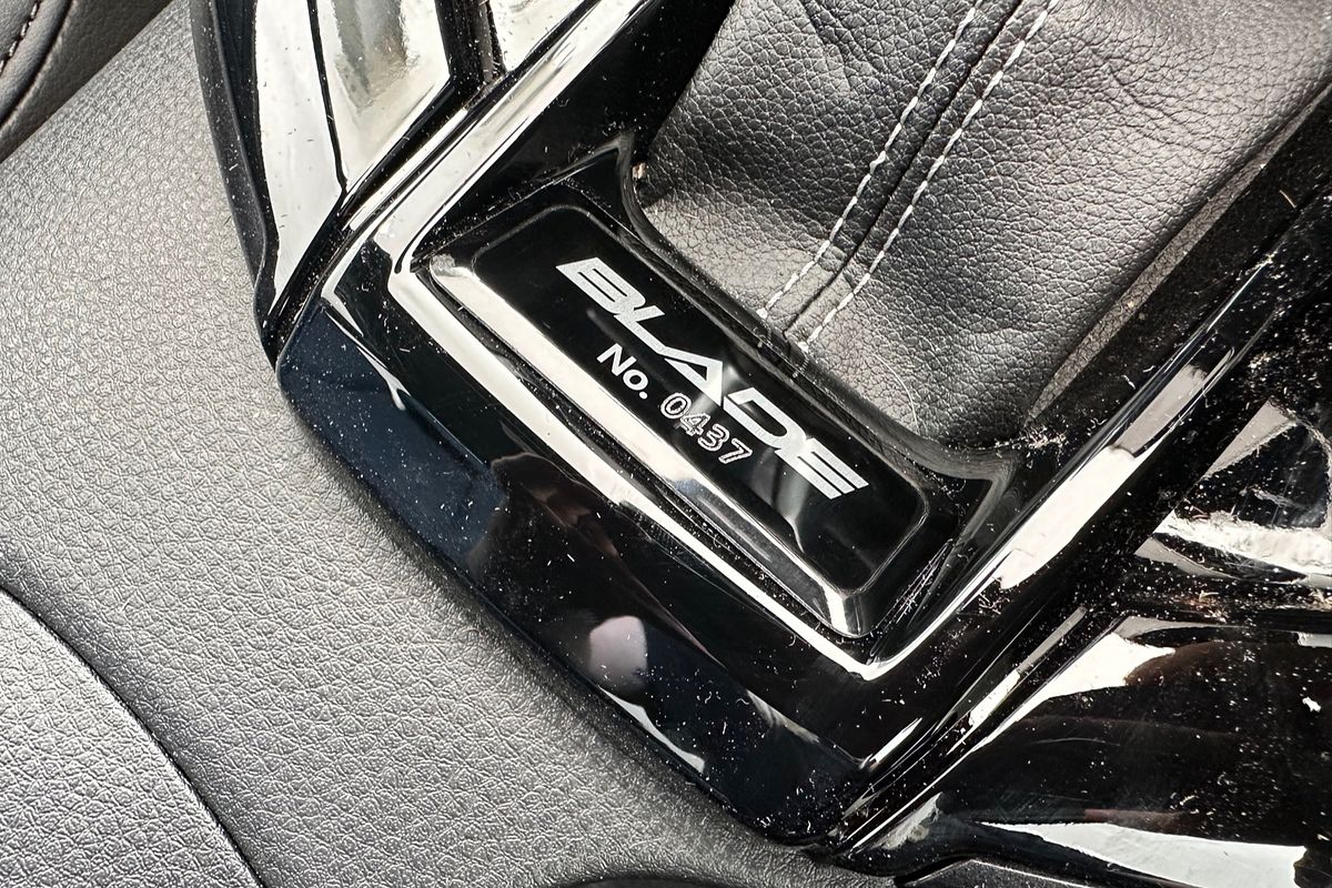 2024 Isuzu D-MAX BLADE 4X4