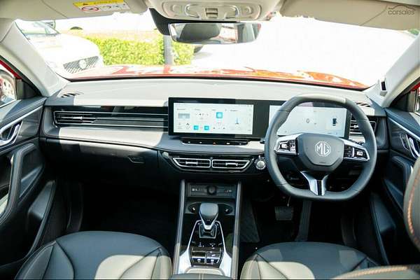 2025 MG HS Essence AS33