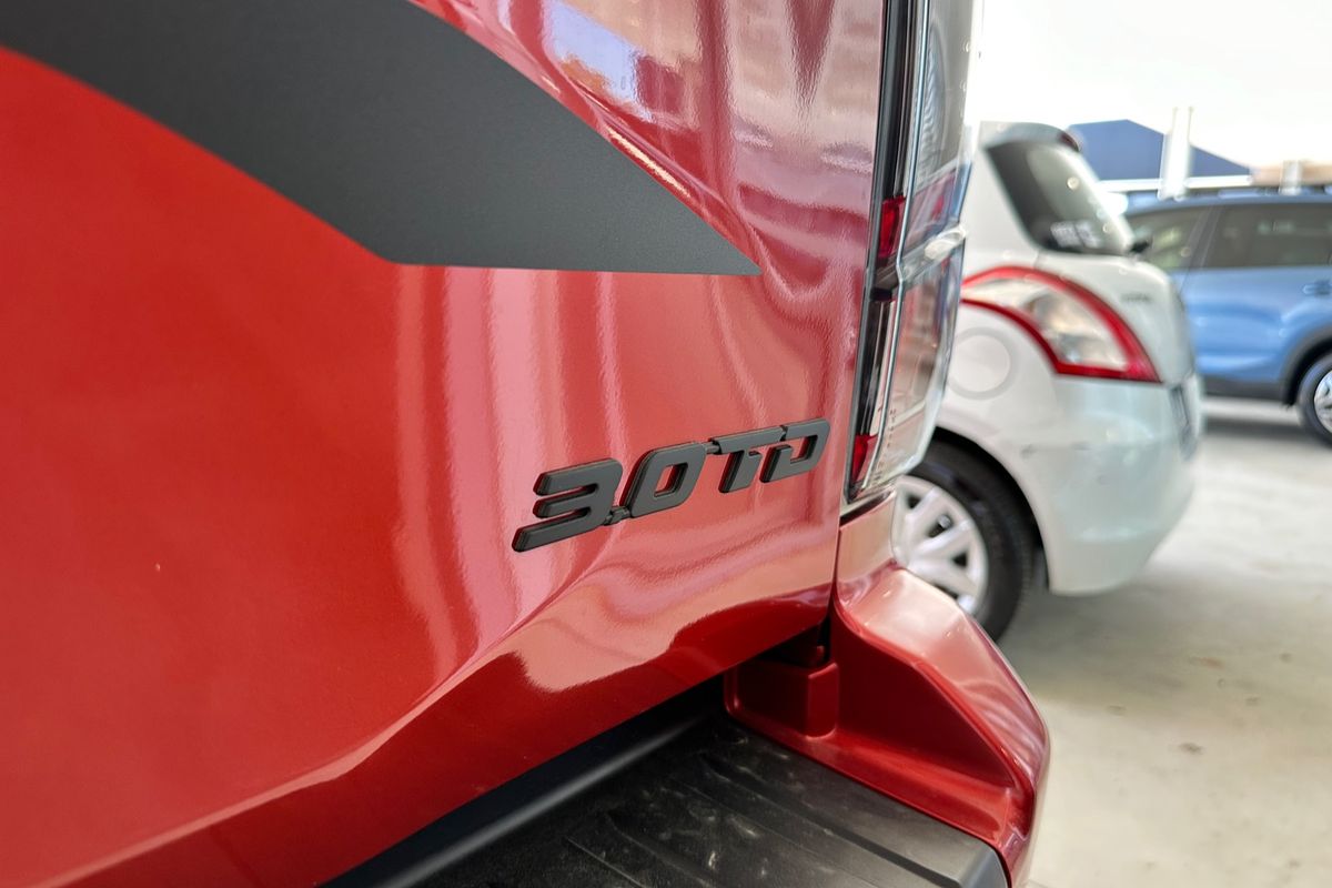 2024 Isuzu D-MAX BLADE 4X4