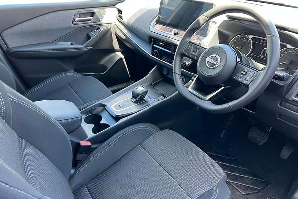 2024 Nissan QASHQAI ST J12