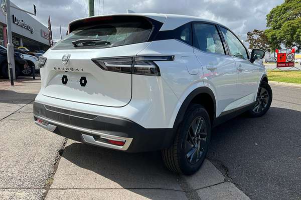 2024 Nissan QASHQAI ST J12