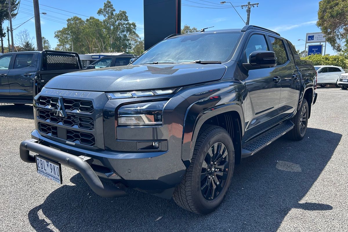 2024 Mitsubishi Triton GSR MV 4X4