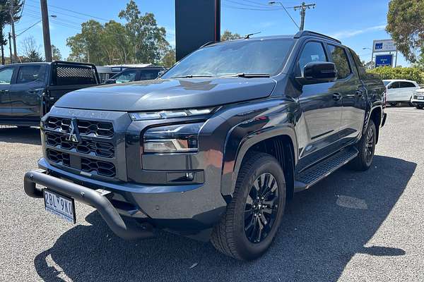 2024 Mitsubishi Triton GSR MV 4X4