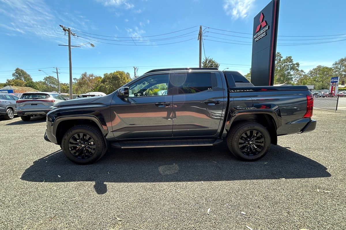 2024 Mitsubishi Triton GSR MV 4X4