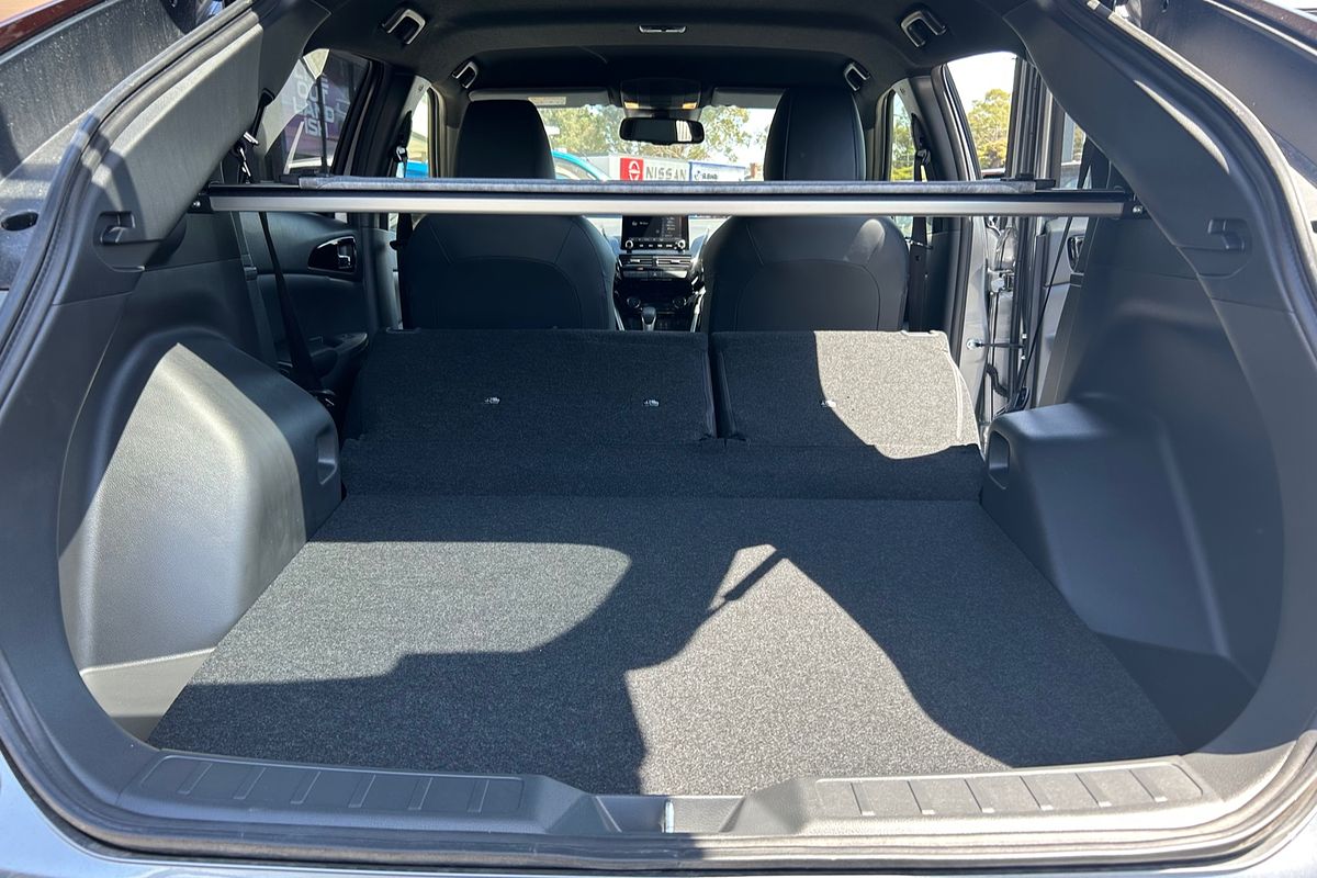 2024 Mitsubishi Eclipse Cross LS Black Edition YB