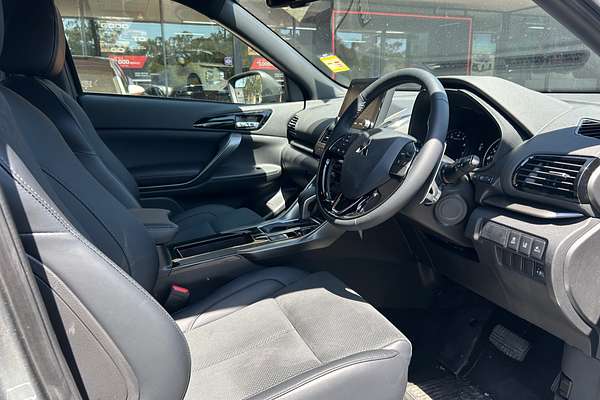 2024 Mitsubishi Eclipse Cross LS Black Edition YB