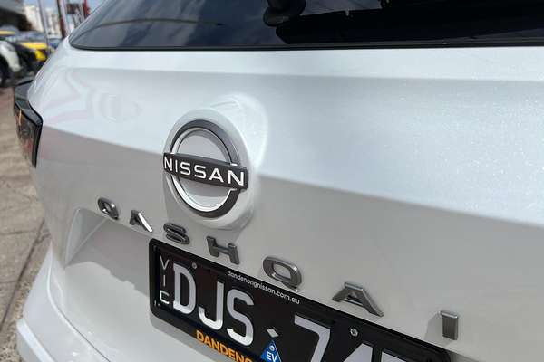 2024 Nissan QASHQAI N-DESIGN e-POWER J12