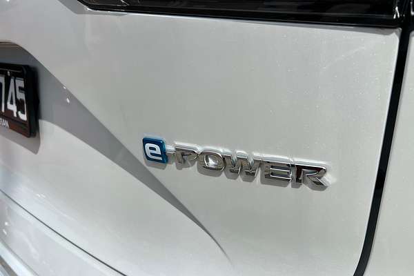 2024 Nissan QASHQAI N-DESIGN e-POWER J12