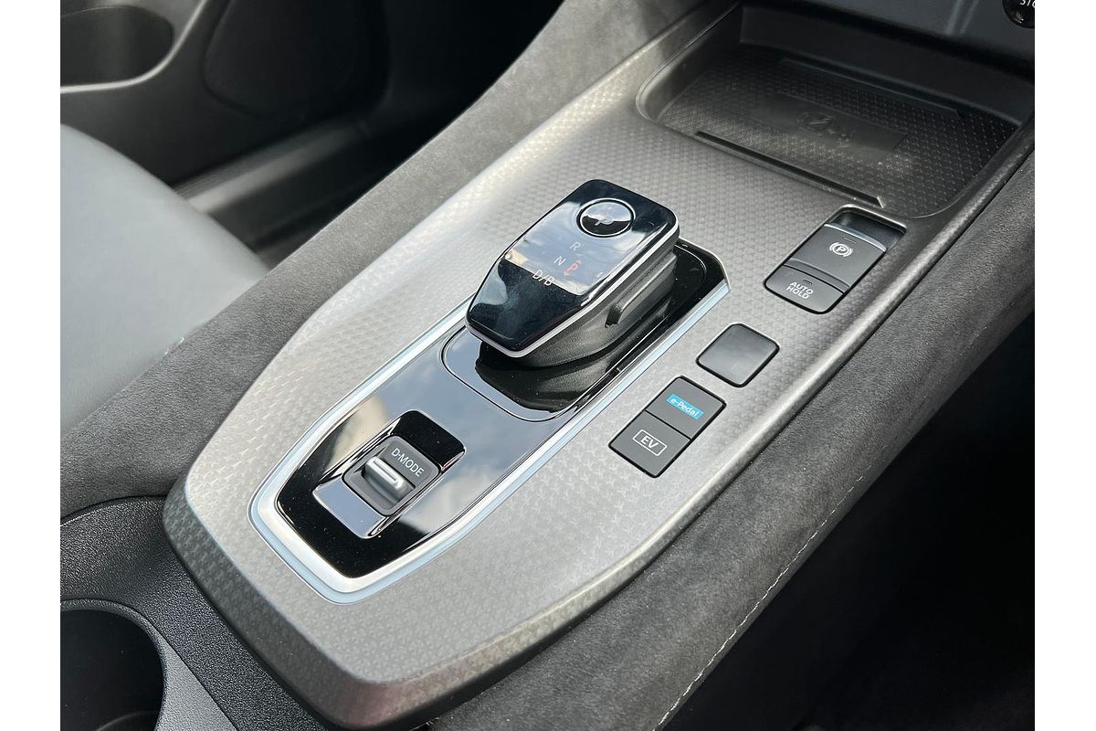 2024 Nissan QASHQAI N-DESIGN e-POWER J12
