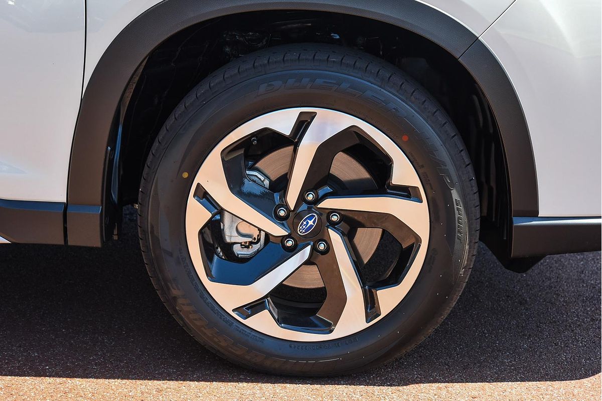 2024 Subaru Forester 2.5i-S S5
