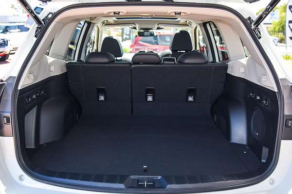 2024 Subaru Forester 2.5i-S S5