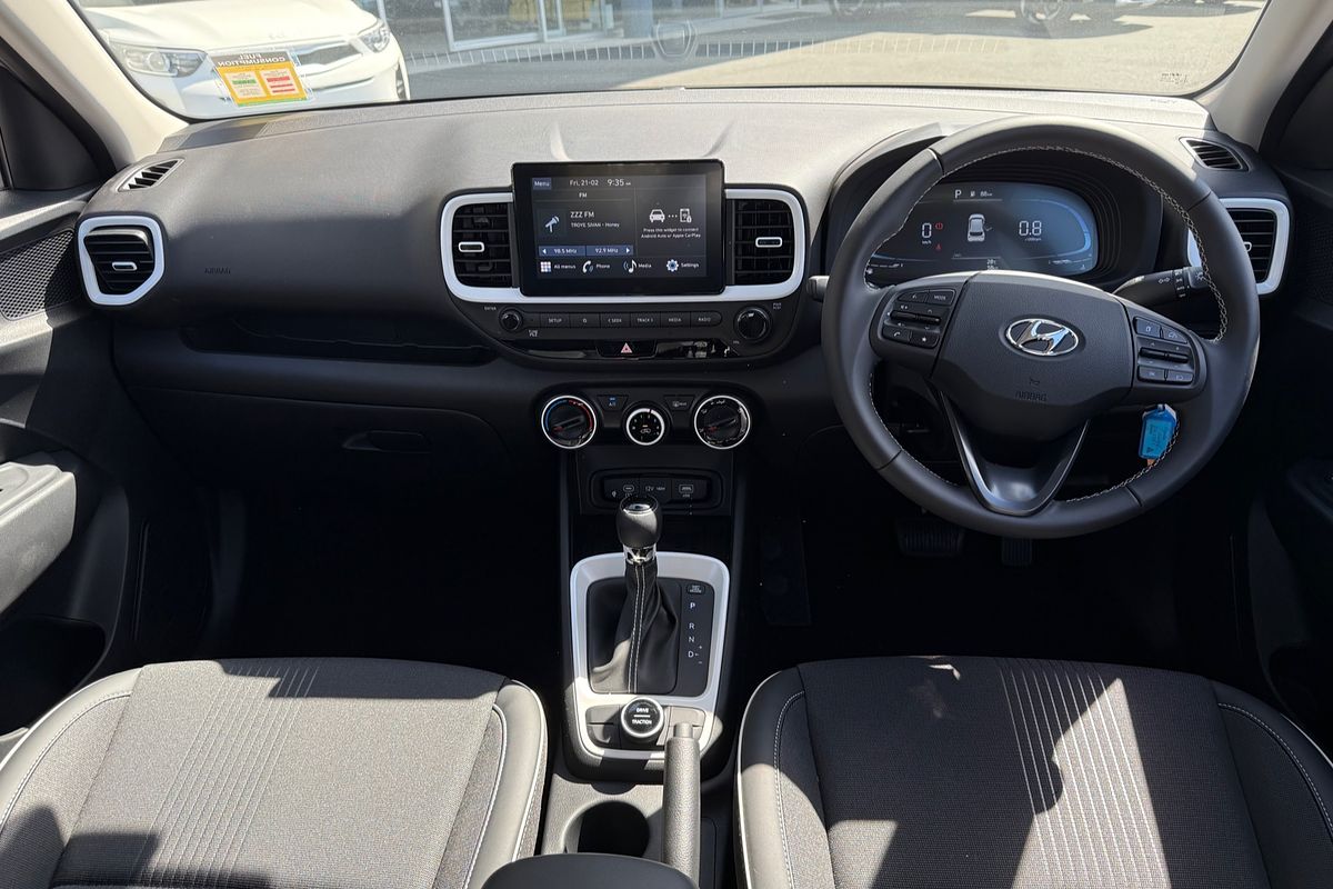 2024 Hyundai Venue Active QX.V5