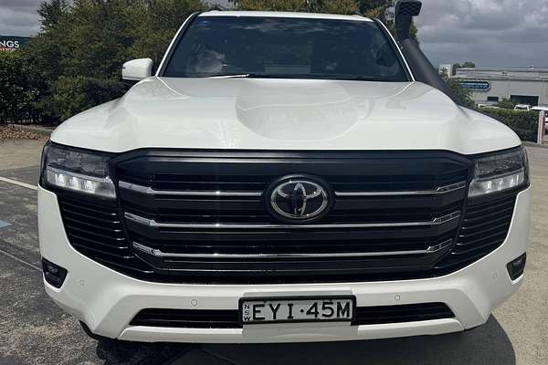 2023 Toyota Landcruiser GXL FJA300R