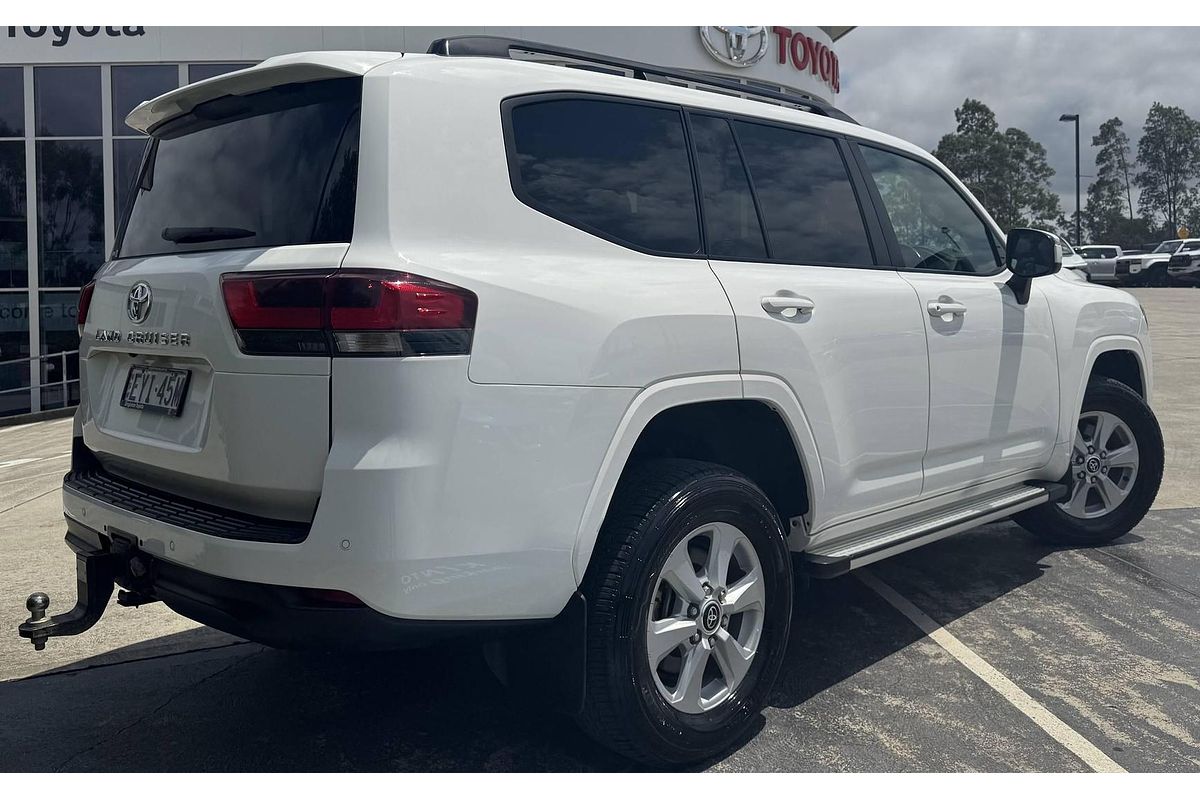 2023 Toyota Landcruiser GXL FJA300R