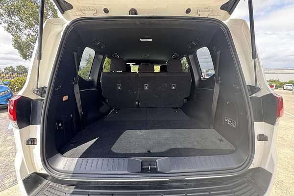 2023 Toyota Landcruiser GXL FJA300R
