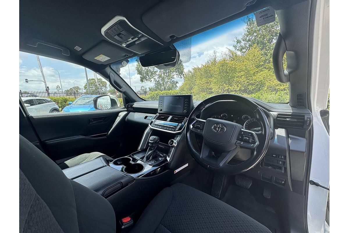 2023 Toyota Landcruiser GXL FJA300R