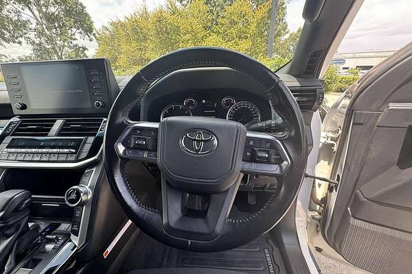 2023 Toyota Landcruiser GXL FJA300R