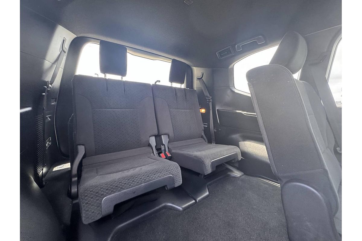 2023 Toyota Landcruiser GXL FJA300R