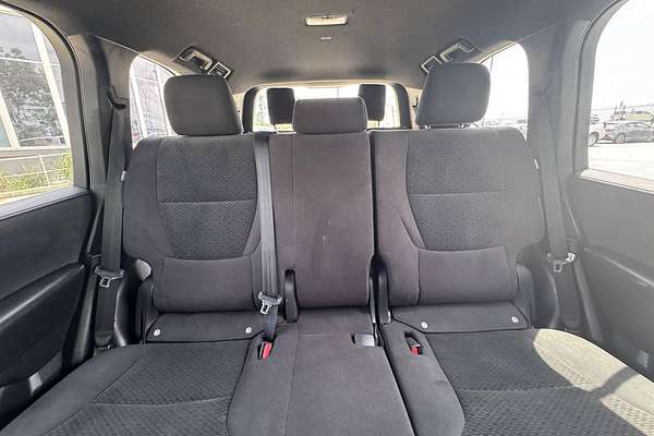 2023 Toyota Landcruiser GXL FJA300R