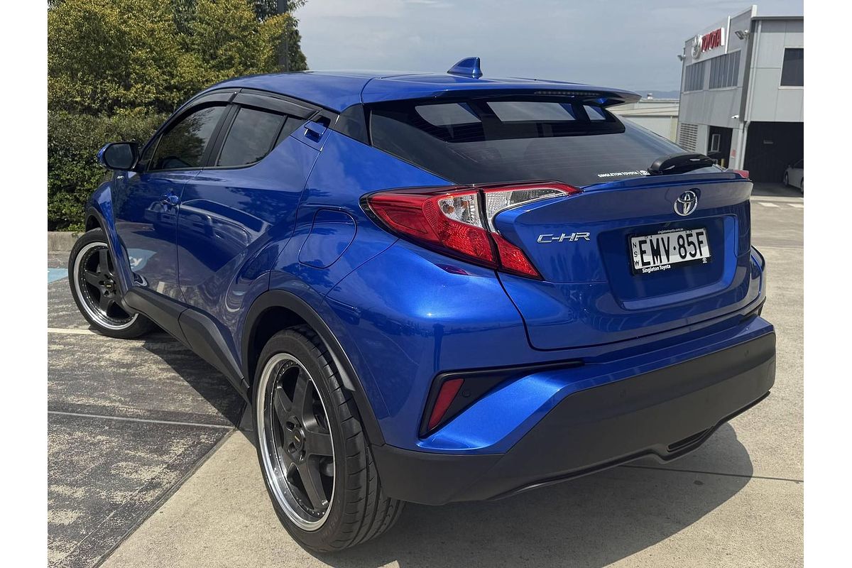 2020 Toyota C-HR GXL NGX10R