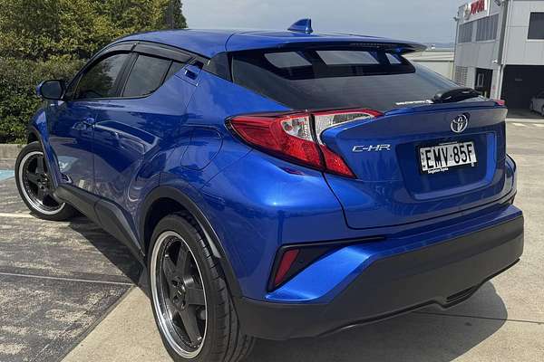 2020 Toyota C-HR GXL NGX10R