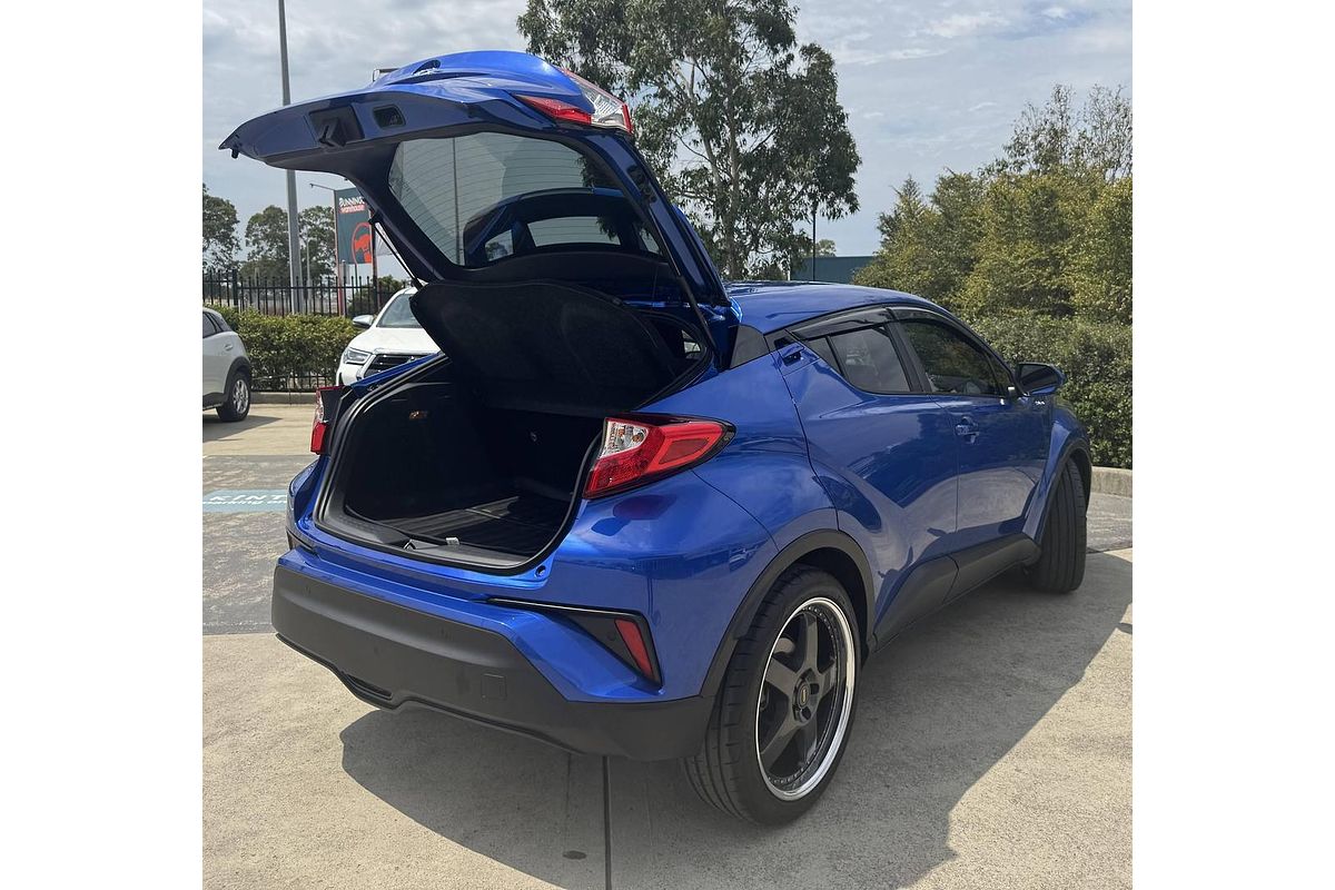2020 Toyota C-HR GXL NGX10R