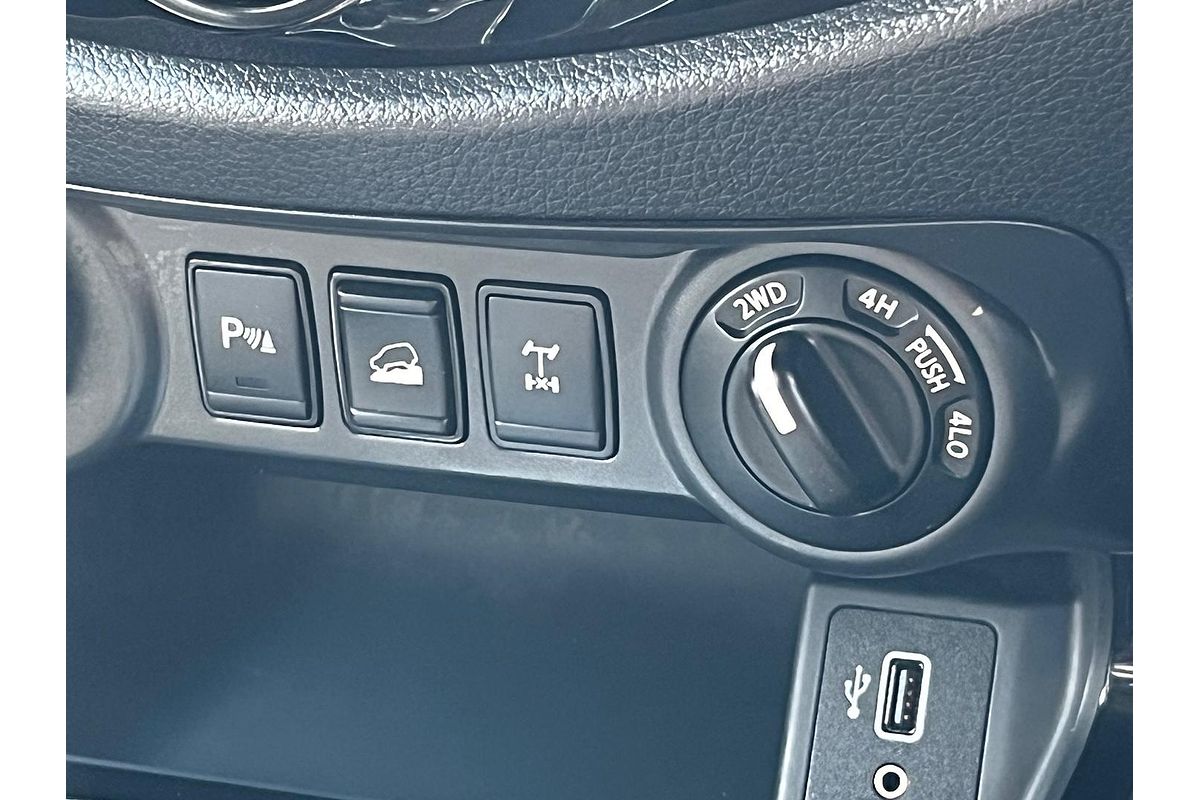 2022 Nissan Navara PRO-4X Warrior D23 4X4