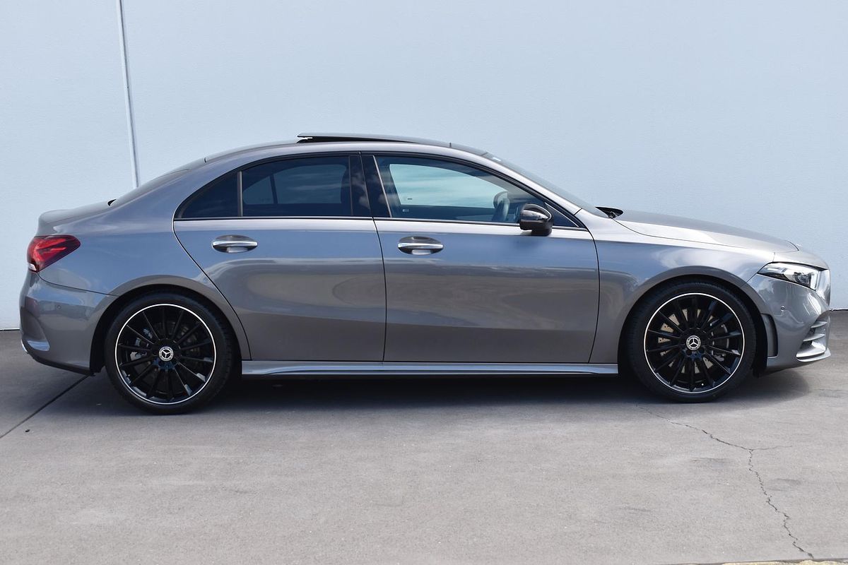 2022 Mercedes-Benz A-Class A250 V177